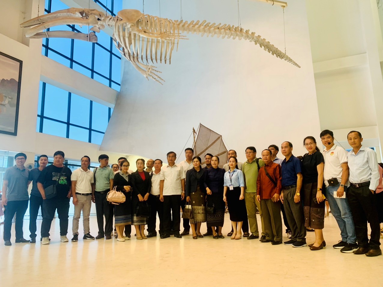 Đoàn cán bộ thanh tra của Thanh tra nhà nước Lào đến thăm và làm việc tại Bảo tàng Quảng Ninh, ngày 23/7/2023. (Ảnh: Đỗ Yến)